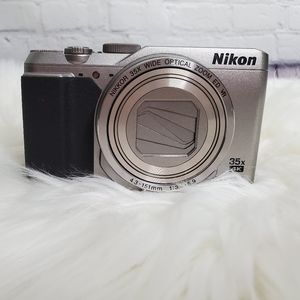 Nikon COOLPIX digital camera